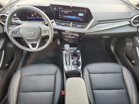 Certified 2025 Chevrolet Trax ACTIV w/ Driver Confidence Package FWD image 28