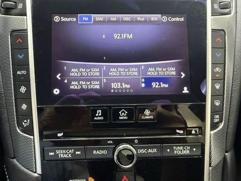Used 2017 INFINITI Q50 Signature Edition w/ All Weather Package (L93) AWD/4WD image 18