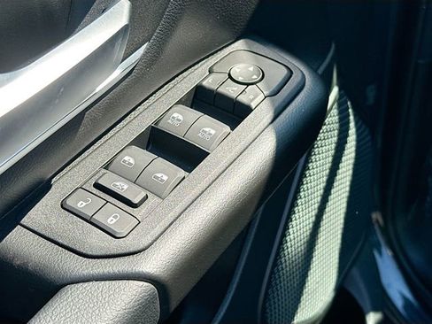 New 2026 RAM 1500 4x4 Crew Cab image 19