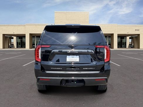 Used 2024 GMC Yukon Denali Ultimate AWD/4WD image 6