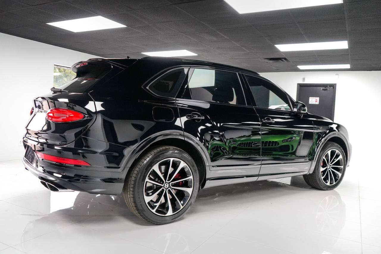 Used 2022 Bentley Bentayga AWD/4WD image 6