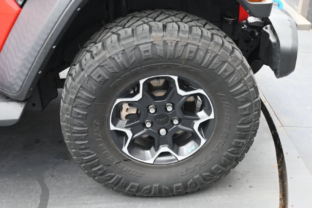 Used 2022 Jeep Wrangler Unlimited Rubicon 4xe w/ Cold Weather Group AWD/4WD image 39