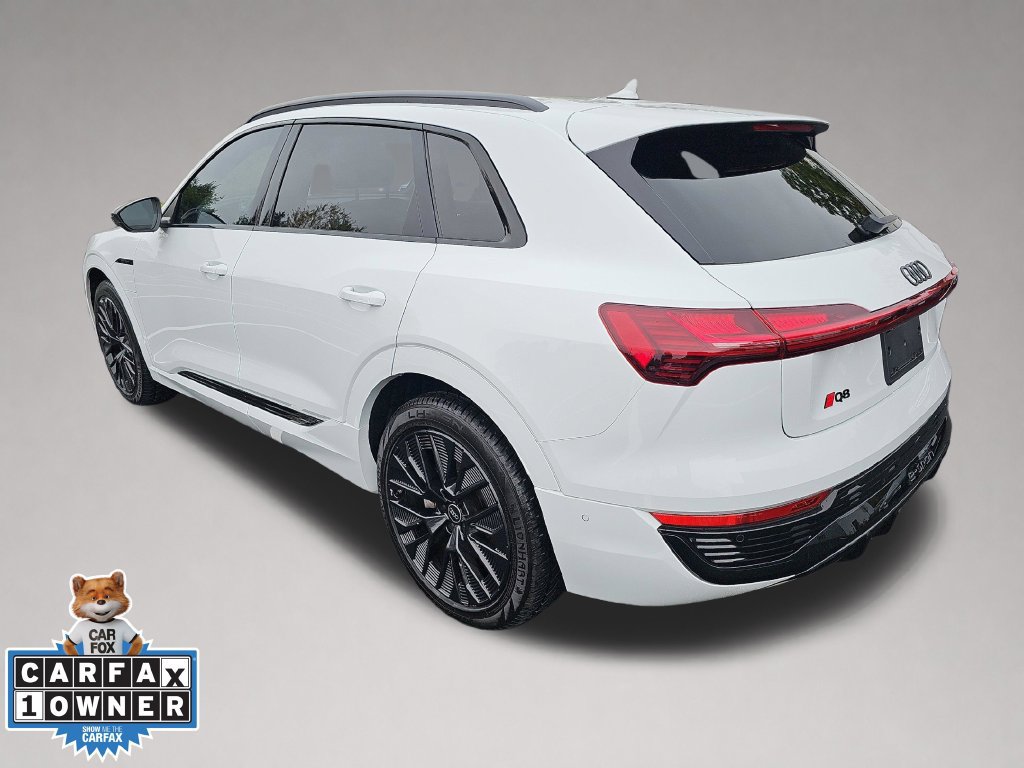 Used 2024 Audi Q8 e-tron Prestige w/ Prestige Package AWD/4WD image 6