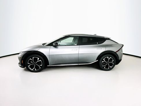 Used 2023 Kia EV6 Wind image 4