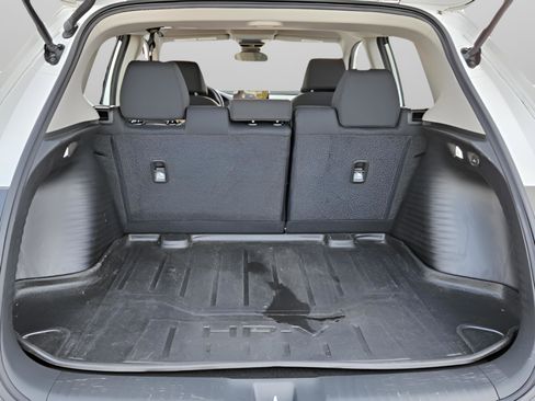 Certified 2023 Honda HR-V LX image 30