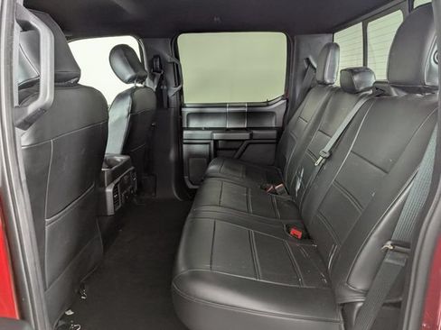 Used 2018 Ford F150 XLT w/ Equipment Group 302A Luxury AWD/4WD image 13