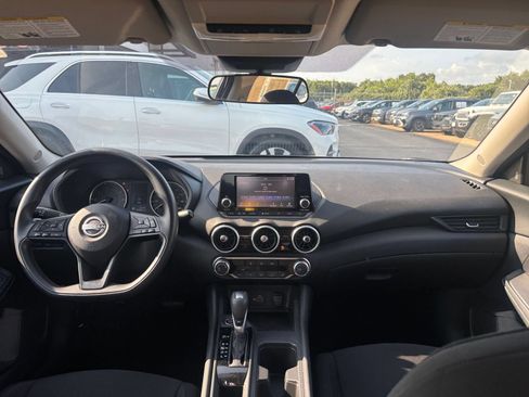 Used 2025 Nissan Sentra S FWD image 30