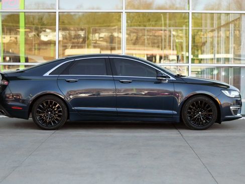 Used 2017 Lincoln MKZ Premiere image 8