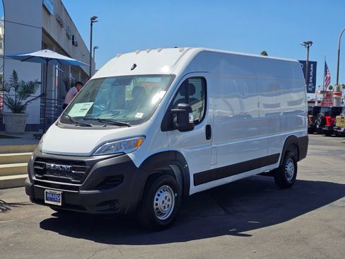 New 2027 RAM ProMaster 2500 FWD image 4