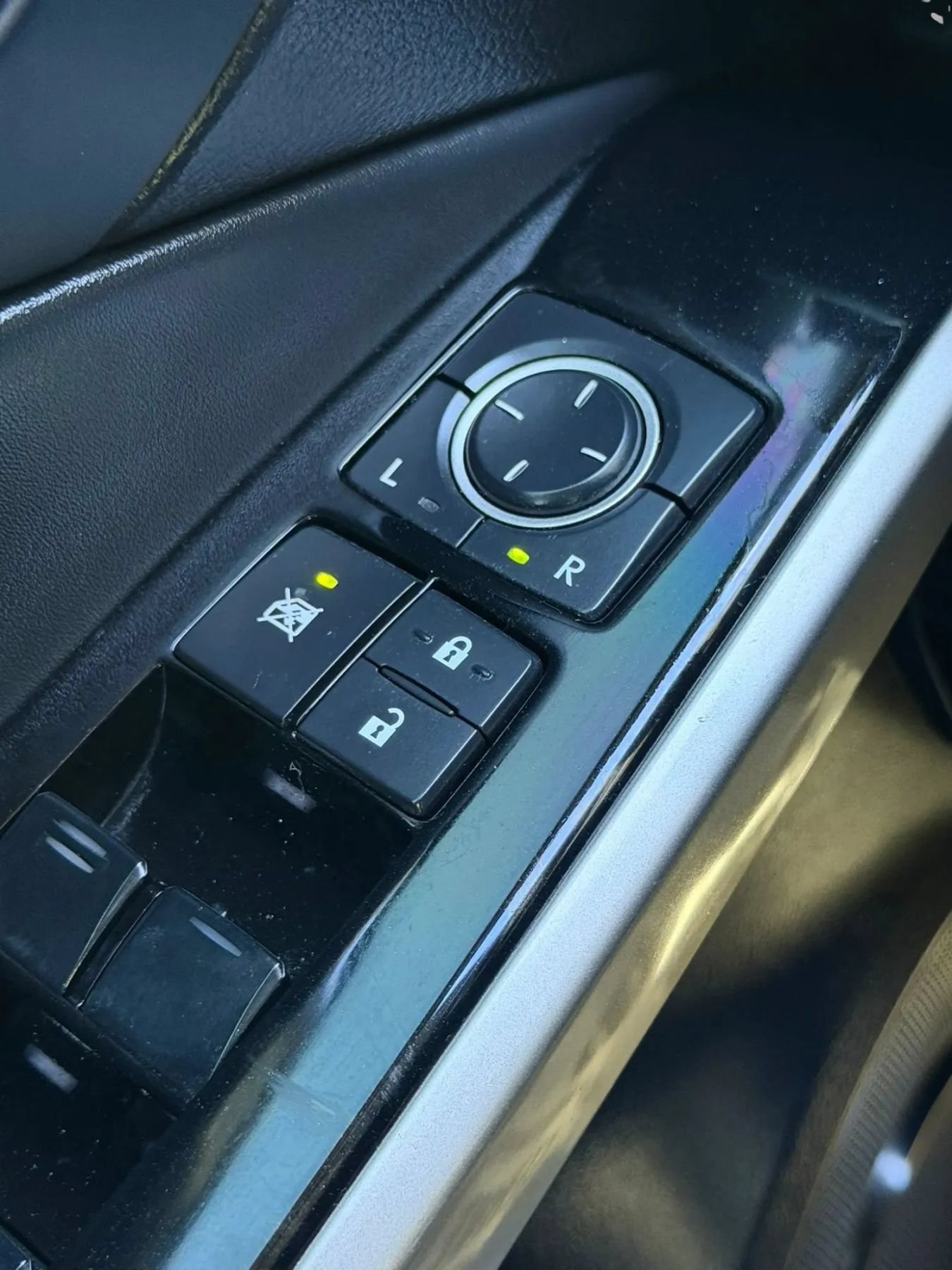 Used 2015 Lexus IS 250 AWD w/ Navigation System Package image 19