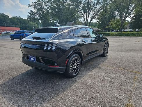 New 2025 Ford Mustang Mach-E Premium image 5