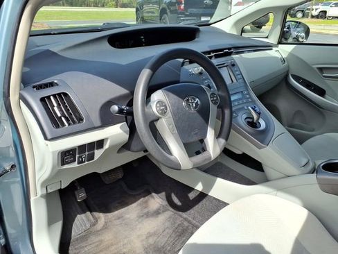Used 2013 Toyota Prius Two image 14