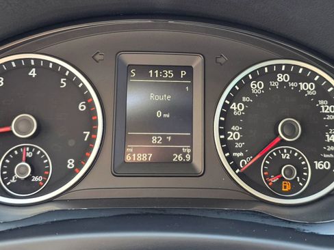 Used 2014 Volkswagen Tiguan SEL FWD image 30