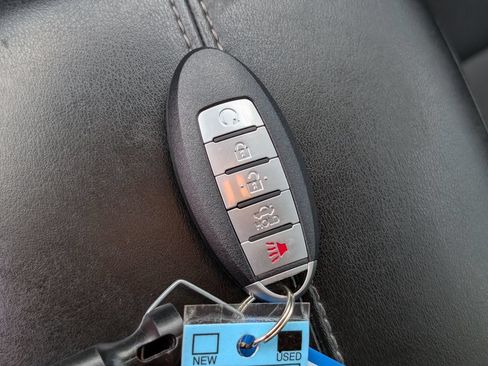 Used 2020 Nissan Sentra SV FWD image 30