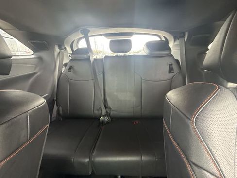 Used 2024 Toyota Sienna XSE w/ XSE Premium Package image 23