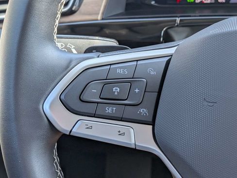 Used 2026 Volkswagen Atlas SE FWD image 22