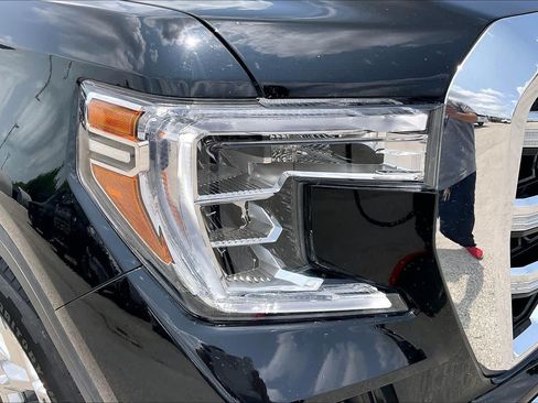 Used 2021 GMC Sierra 1500 SLE w/ Preferred Package RWD image 25