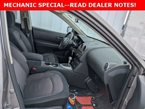 Used 2010 Nissan Rogue SL w/ Premium Pkg image 18
