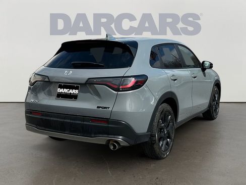 Used 2025 Honda HR-V Sport image 7