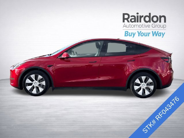 Used 2024 Tesla Model Y Long Range AWD/4WD image 4