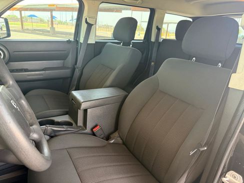 Used 2011 Dodge Nitro SE RWD image 9