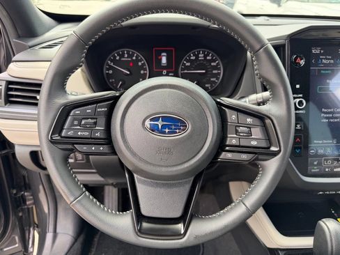 Used 2026 Subaru Forester Premium AWD/4WD image 25