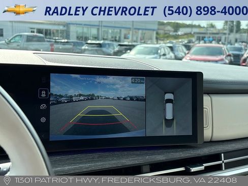 Used 2024 Hyundai Santa Fe Calligraphy AWD/4WD image 9