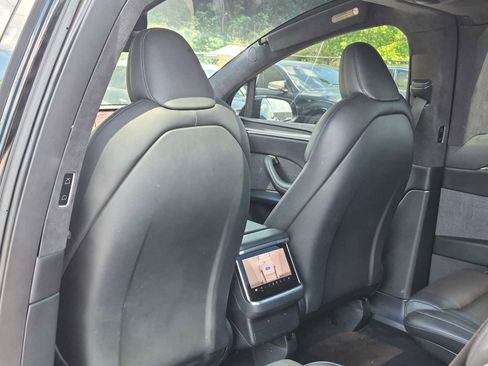 Used 2022 Tesla Model X Plaid AWD/4WD image 18