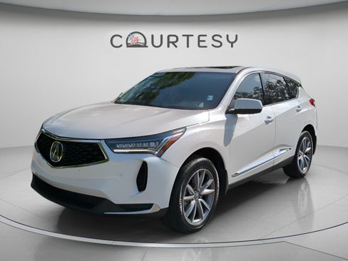 Used 2023 Acura RDX FWD w/ Technology Package image 2