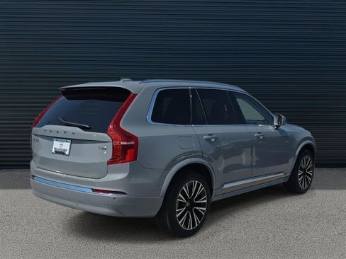 Used 2025 Volvo XC90 T8 Plus w/ Protection Package Premier image 5
