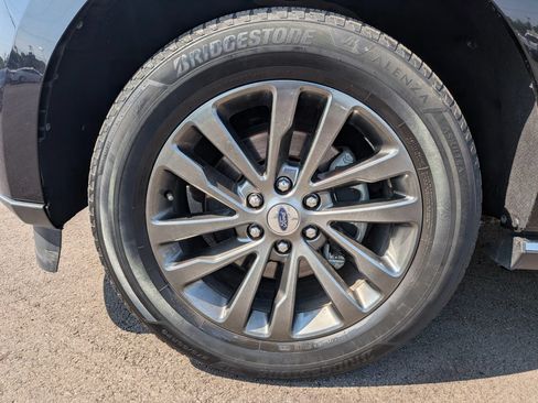 Used 2020 Ford Expedition Max Limited AWD/4WD image 13