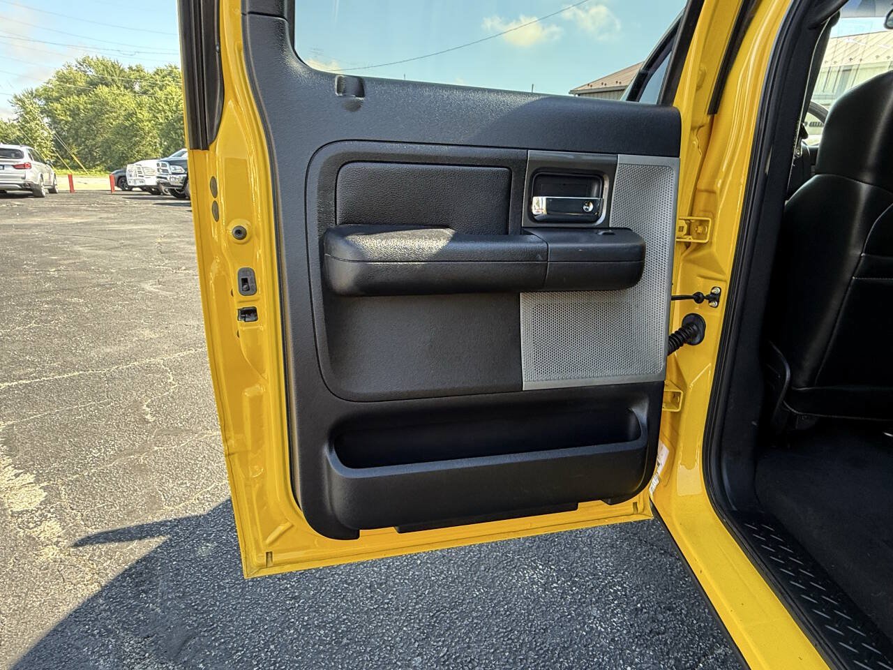 Used 2004 Ford F150 FX4 AWD/4WD image 24