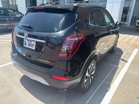 Used 2019 Buick Encore Essence w/ Safety Package II FWD image 4