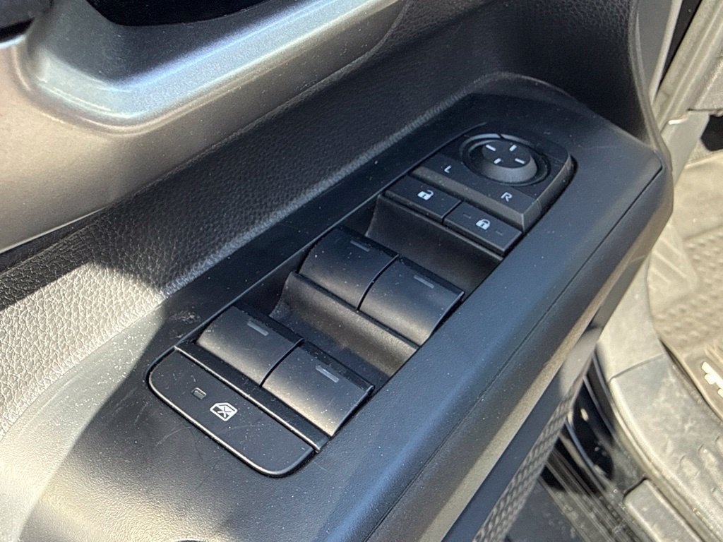 Certified 2025 Toyota Tacoma TRD Sport RWD image 19