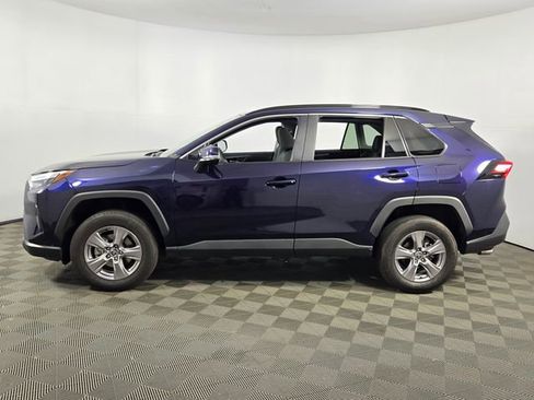Used 2025 Toyota RAV4 XLE image 4