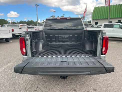 Used 2025 GMC Sierra 1500 SLT AWD/4WD image 20