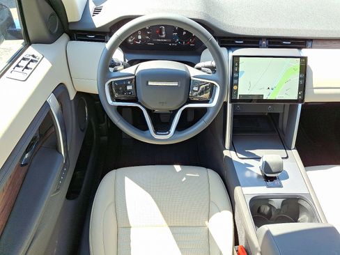 Certified 2025 Land Rover Discovery Sport S image 4