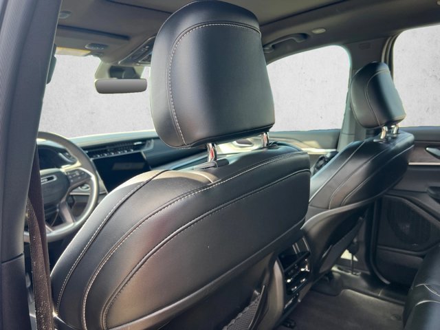 Certified 2025 Jeep Grand Cherokee Limited w/ Black Appearance Package AWD/4WD image 18