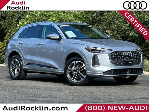 Certified 2025 Audi Q5 Premium w/ Convenience Package AWD/4WD image 1