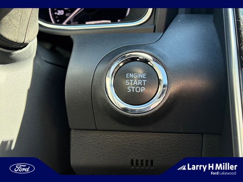 Used 2020 Toyota Avalon TRD image 29