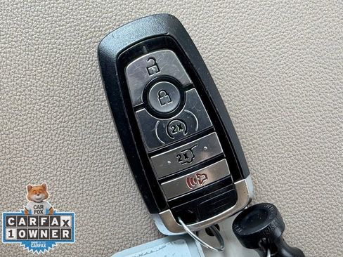 Used 2023 Ford Expedition Limited image 29