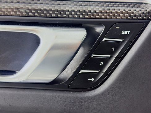 Certified 2023 Porsche Macan GTS image 19