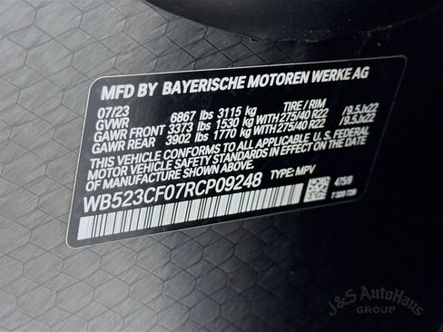 Used 2024 BMW iX xDrive50 w/ Sport Package image 40