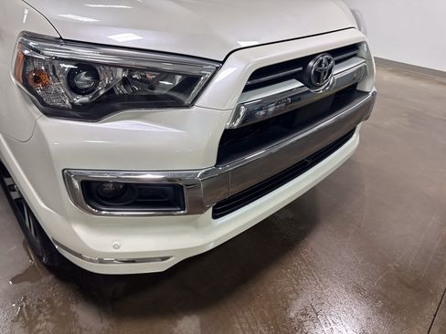 Used 2023 Toyota 4Runner Limited AWD/4WD image 42