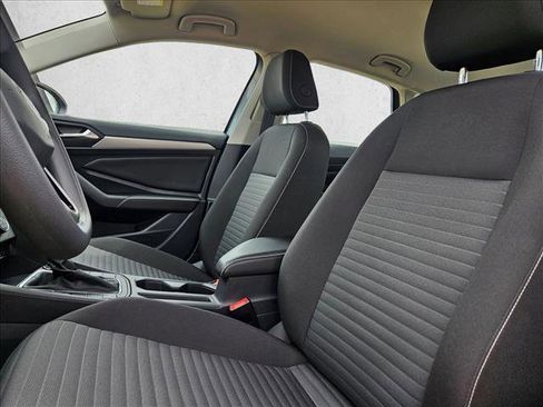 Used 2022 Volkswagen Jetta S FWD image 14