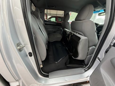 Used 2012 Toyota Tacoma 4x4 Double Cab w/ SR5 Pkg image 20