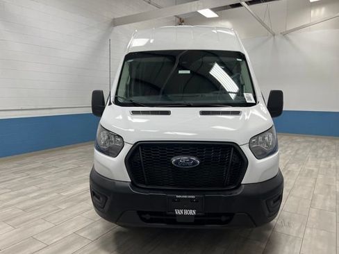 Used 2025 Ford Transit 250 148 High Roof Extended AWD w/ Load Area Protection Package image 4