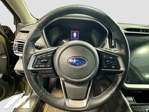 Used 2023 Subaru Outback Limited image 11