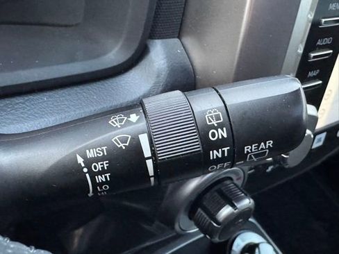 Used 2020 Toyota 4Runner Limited image 32