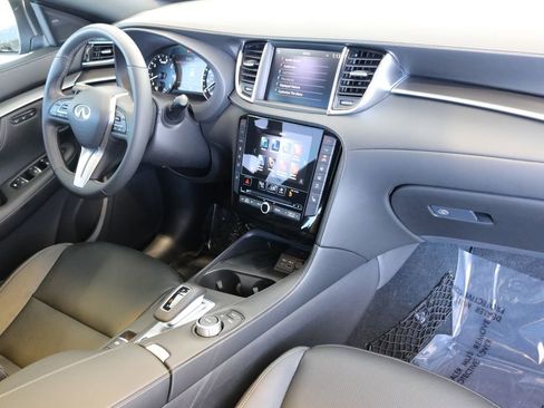 Certified 2025 INFINITI QX55 Luxe w/ Cargo Package image 37